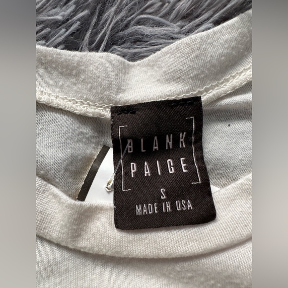 “Girl Power” tshirt by Blank Paige size Small - Picture 3 of 6